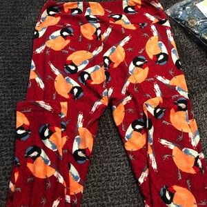 🔹 4 for $30 Lularoe OS Leggings